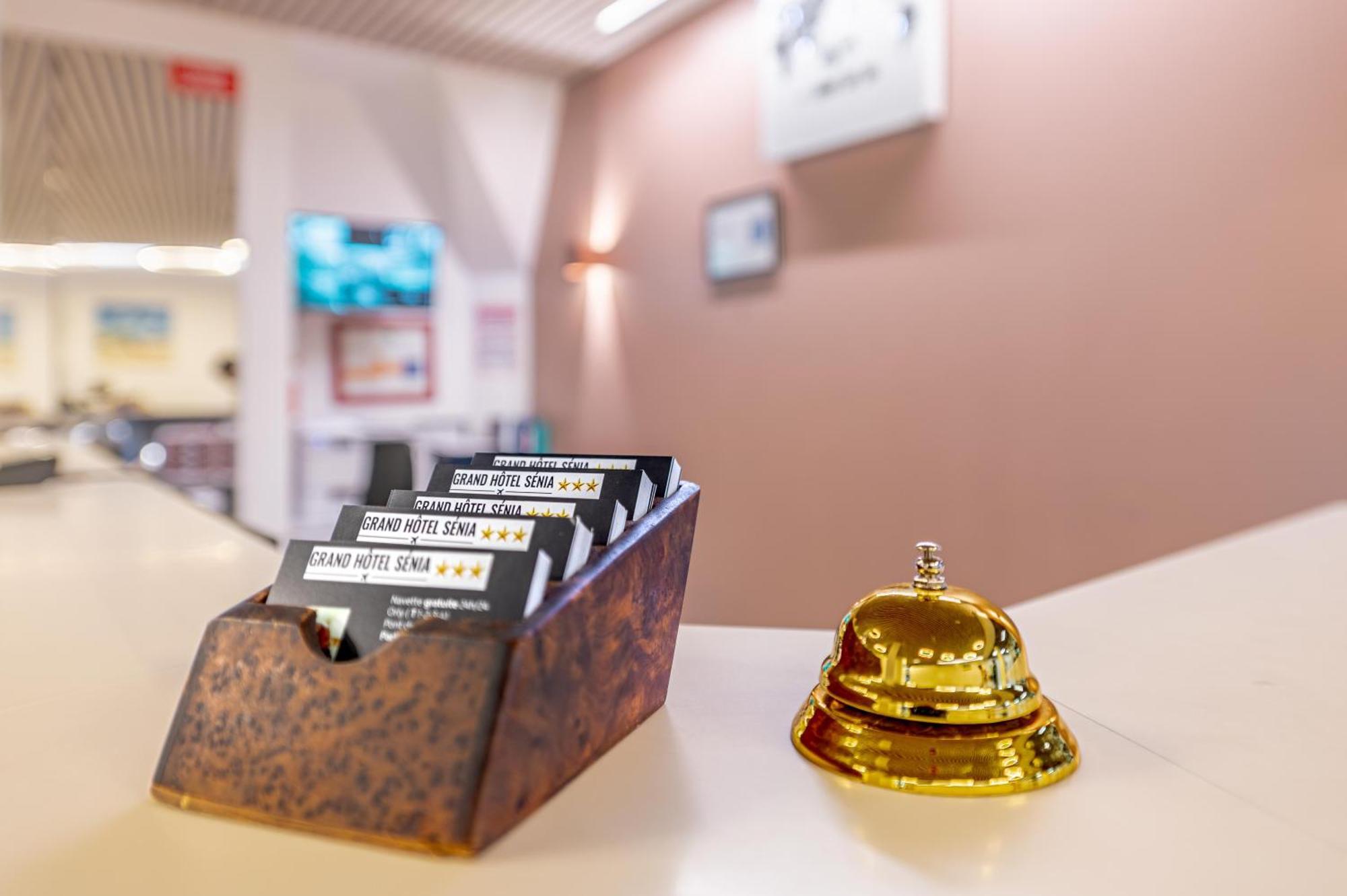Grand Hotel Senia Orly Luaran gambar