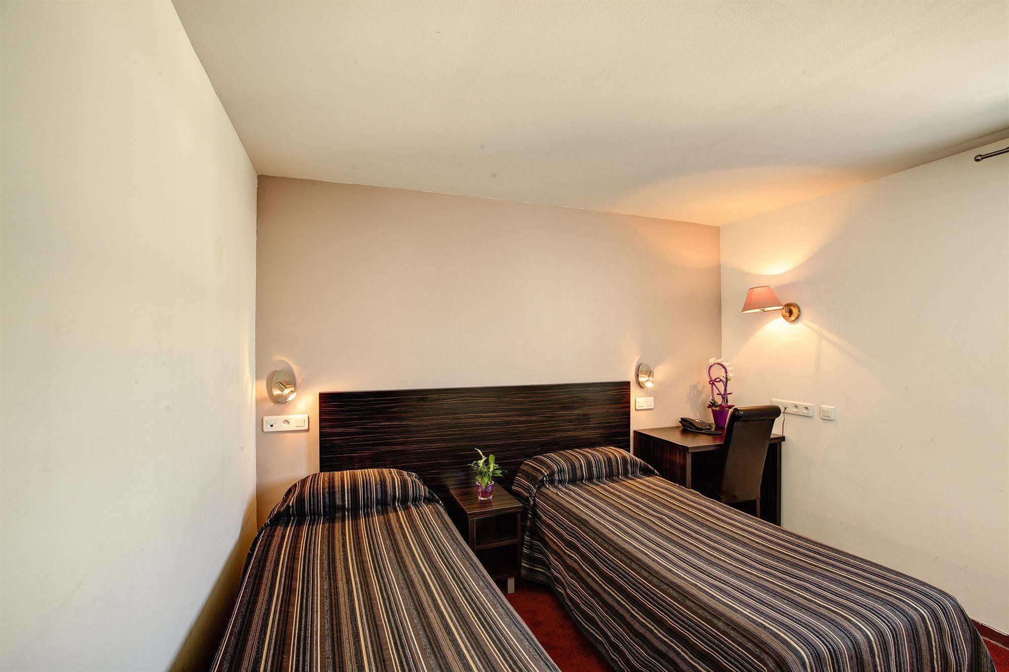 Grand Hotel Senia Orly Luaran gambar