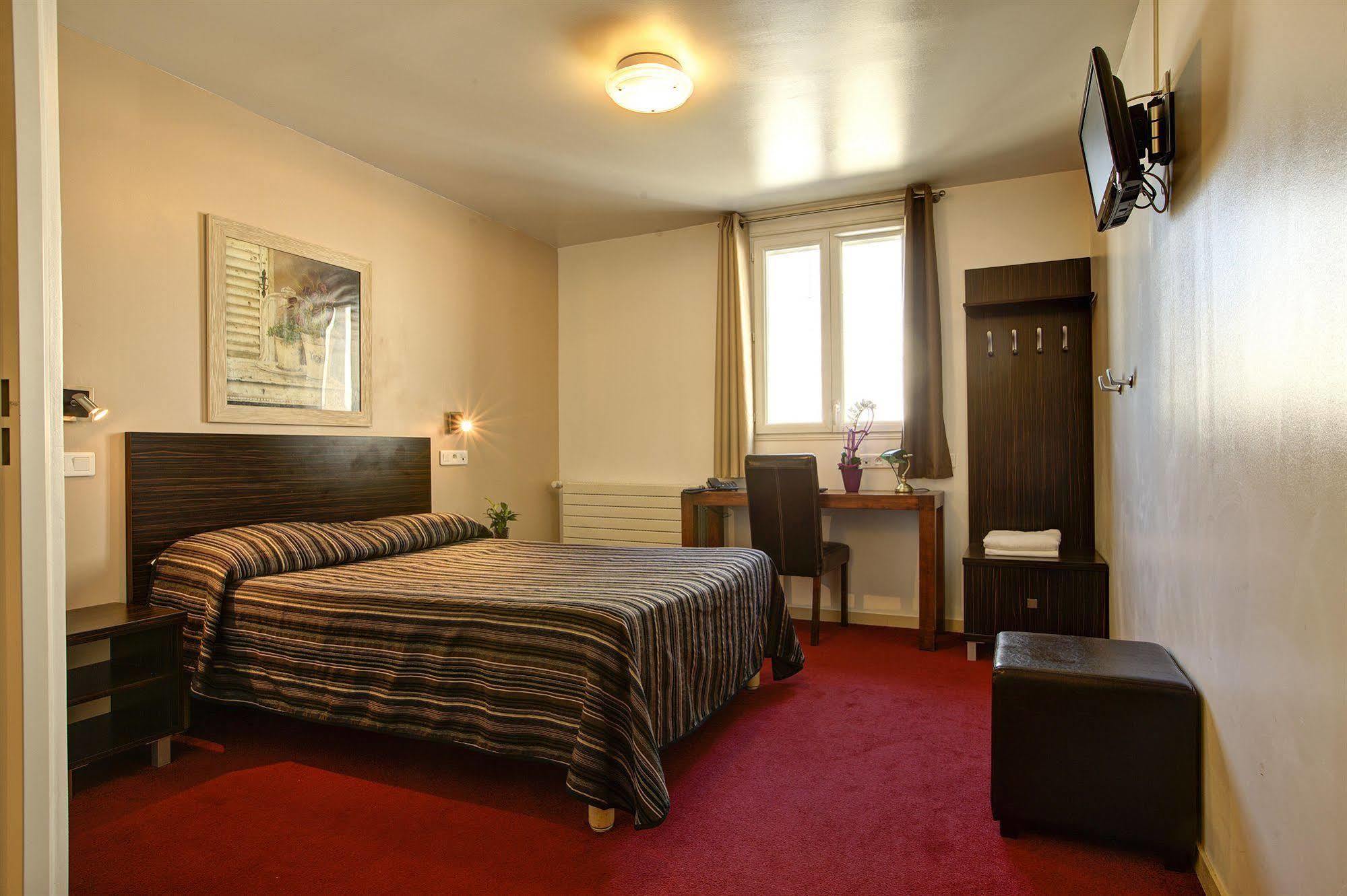 Grand Hotel Senia Orly Luaran gambar