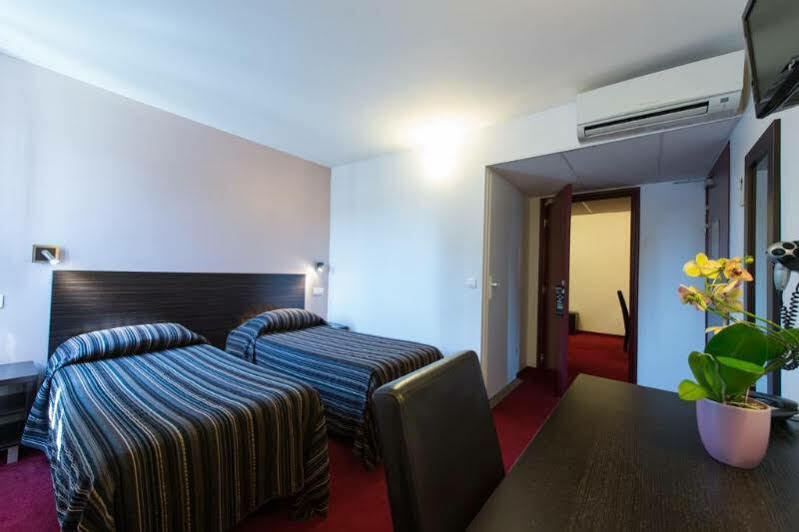 Grand Hotel Senia Orly Luaran gambar